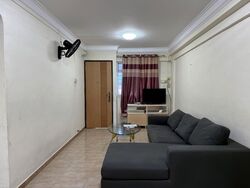 Blk 703 Hougang Avenue 2 (Hougang), HDB 3 Rooms #561751331